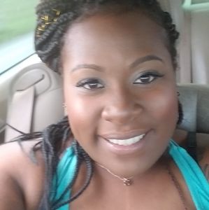 Meet your Posher, Karia